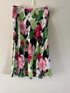 Charter‎ Club 100%Silk Pink & Green Floral A-Line Skirt Size 14
